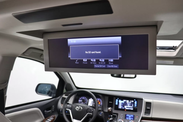 Foto do veiculo TOYOTA SIENNA LIMITED