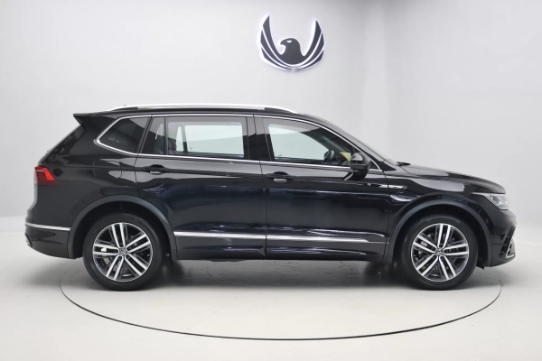 Foto do veiculo VOLKSWAGEN TIGUAN ALLSPACE R-LINE | 7 LUGARES