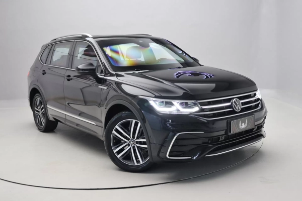 Foto do veiculo VOLKSWAGEN TIGUAN ALLSPACE R-LINE | 7 LUGARES