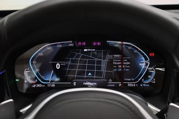 Foto do veiculo BMW 745LE M SPORT