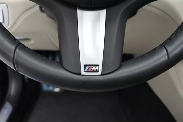 Foto do veiculo BMW 745LE M SPORT