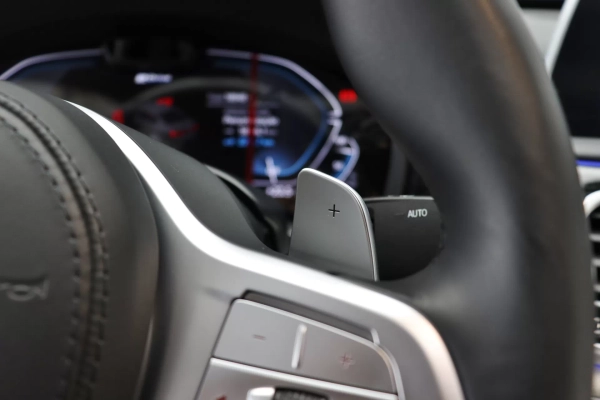 Foto do veiculo BMW 745LE M SPORT