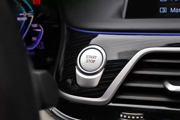 Foto do veiculo BMW 745LE M SPORT