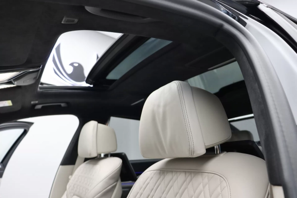 Foto do veiculo BMW 745LE M SPORT