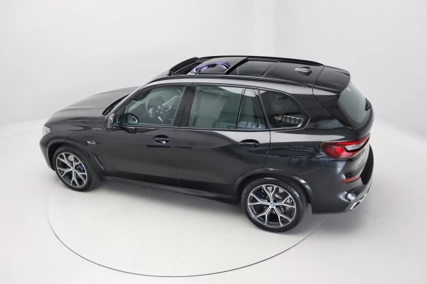 Foto do veiculo BMW X5 XDRIVE45E M SPORT