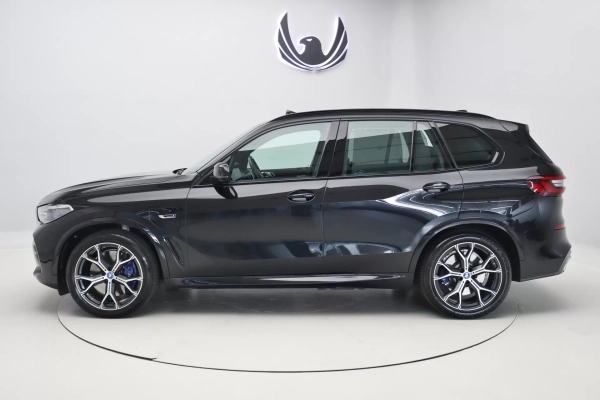 Foto do veiculo BMW X5 XDRIVE45E M SPORT