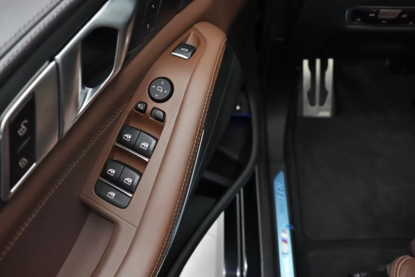 Foto do veiculo BMW X5 XDRIVE45E M SPORT