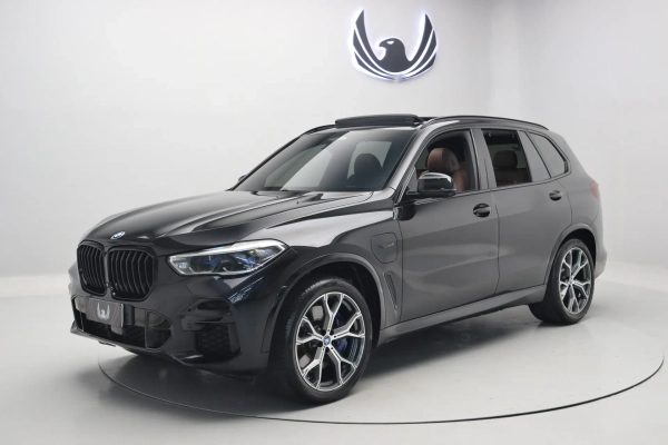 Foto do veiculo BMW X5 XDRIVE45E M SPORT