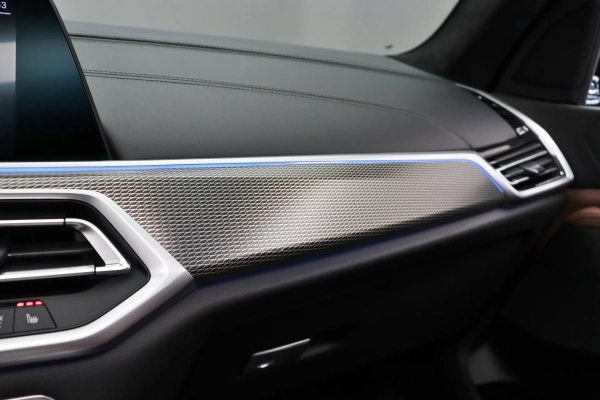Foto do veiculo BMW X5 XDRIVE45E M SPORT