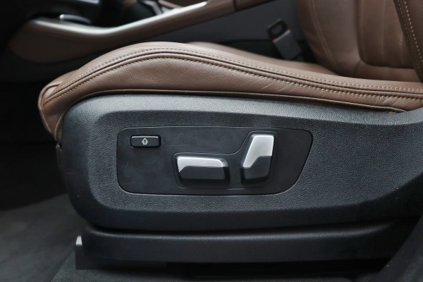Foto do veiculo BMW X5 XDRIVE45E M SPORT