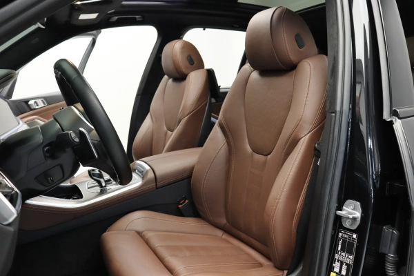 Foto do veiculo BMW X5 XDRIVE45E M SPORT
