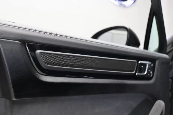 Foto do veiculo PORSCHE CAYENNE TURBO GT