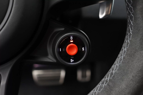 Foto do veiculo PORSCHE CAYENNE TURBO GT