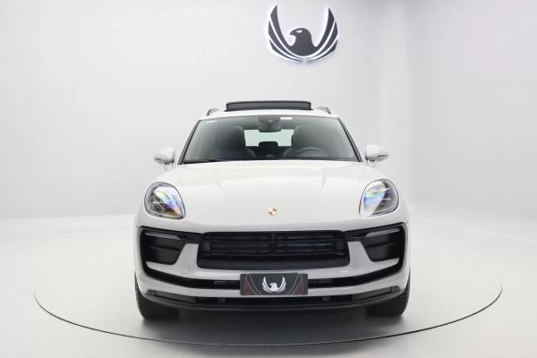 Foto do veiculo PORSCHE MACAN