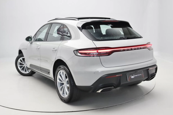 Foto do veiculo PORSCHE MACAN