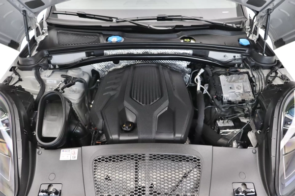 Foto do veiculo PORSCHE MACAN