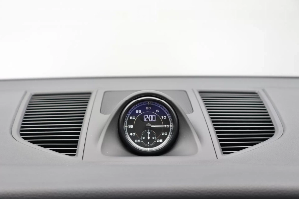 Foto do veiculo PORSCHE MACAN