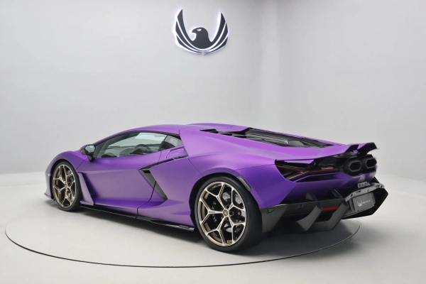 Foto do veiculo LAMBORGHINI REVUELTO