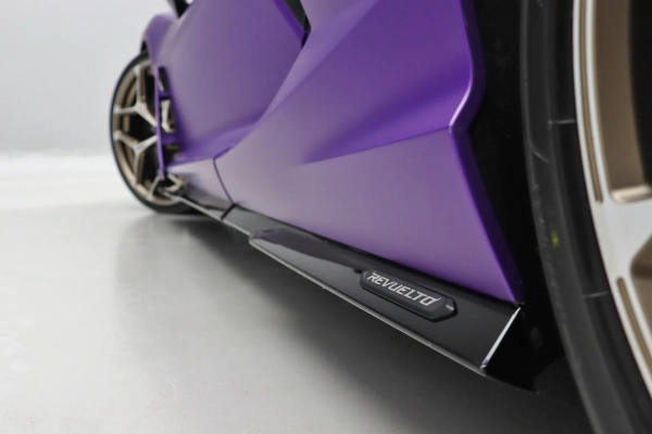 Foto do veiculo LAMBORGHINI REVUELTO