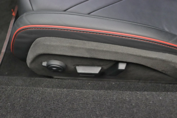 Foto do veiculo LAMBORGHINI REVUELTO