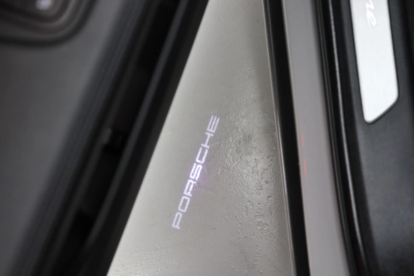 Foto do veiculo PORSCHE CAYENNE COUPé E-HYBRID