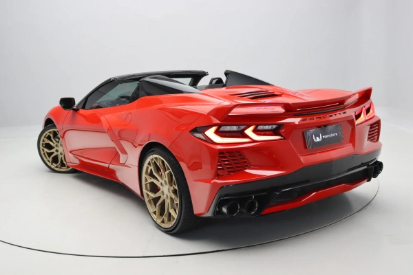 Foto do veiculo CHEVROLET CORVETTE STINGRAY CONVERSIVEL 3LT