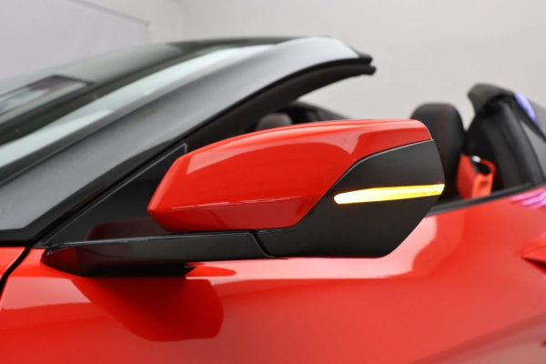 Foto do veiculo CHEVROLET CORVETTE STINGRAY CONVERSIVEL 3LT