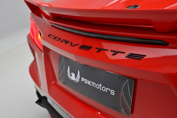 Foto do veiculo CHEVROLET CORVETTE STINGRAY CONVERSIVEL 3LT