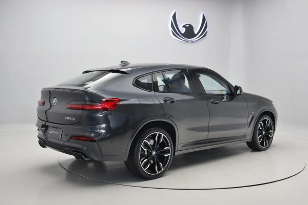 Foto do veiculo BMW X4 M40I