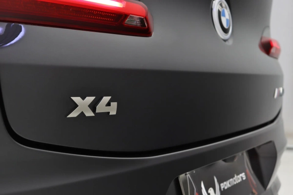 Foto do veiculo BMW X4 M40I