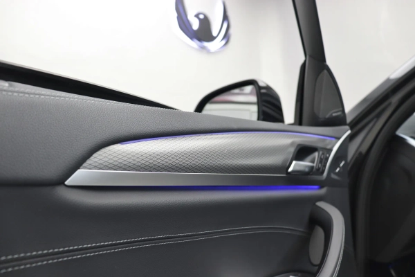 Foto do veiculo BMW X4 M40I