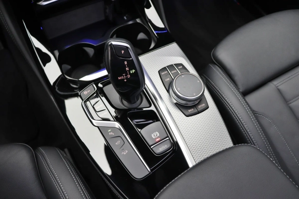 Foto do veiculo BMW X4 M40I