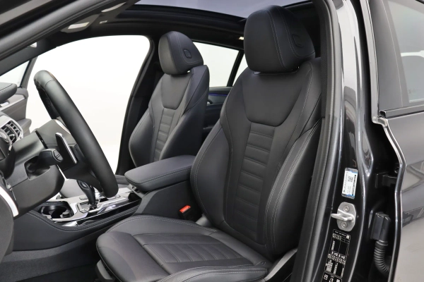 Foto do veiculo BMW X4 M40I