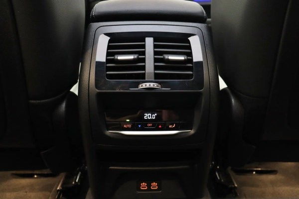 Foto do veiculo BMW X4 M40I