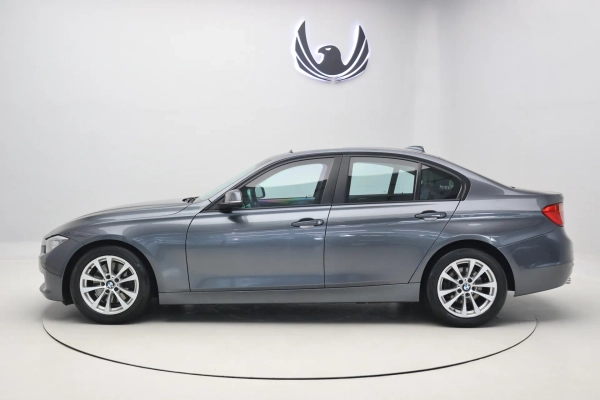 Foto do veiculo BMW 328I GP