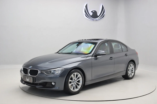 Foto do veiculo BMW 328I GP