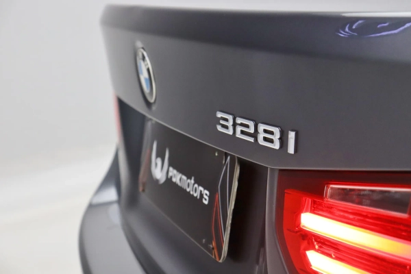 Foto do veiculo BMW 328I GP