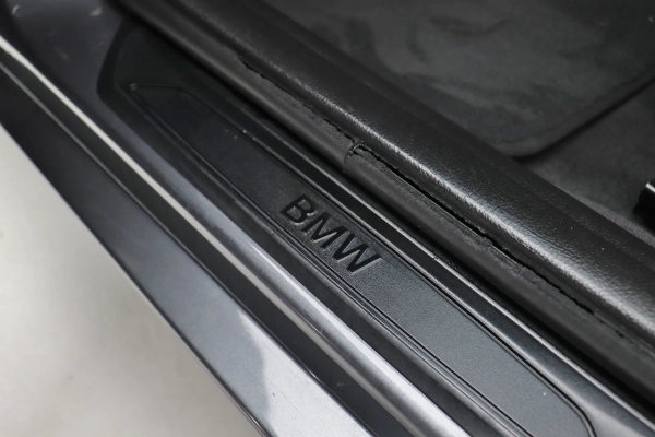 Foto do veiculo BMW 328I GP