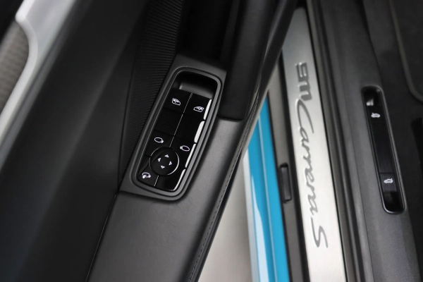 Foto do veiculo PORSCHE 911 CARRERA S