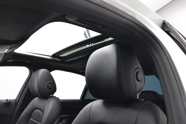 Foto do veiculo MERCEDES-BENZ C 300 SPORT