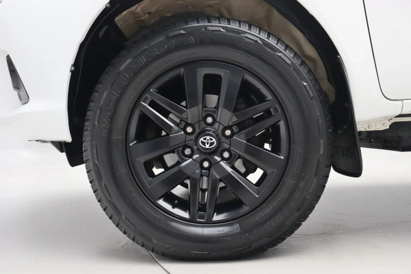 Foto do veiculo TOYOTA HILUX POWER PACK CD 4X4