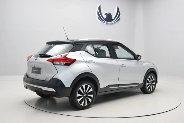 Foto do veiculo NISSAN KICKS SV