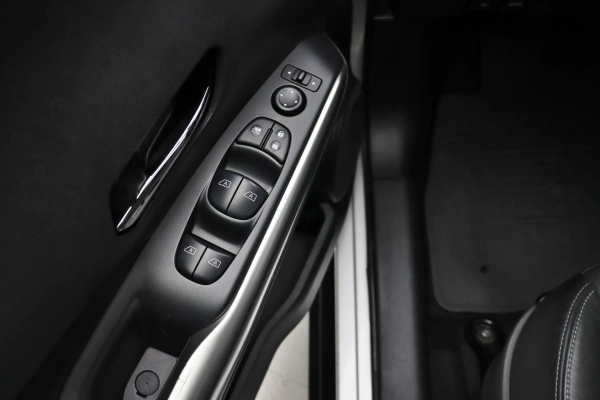 Foto do veiculo NISSAN KICKS SV