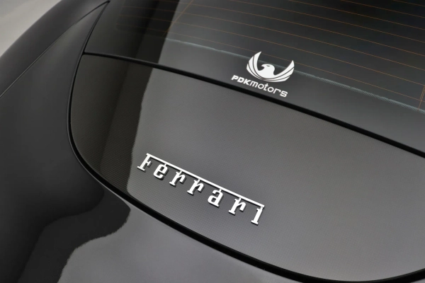 Foto do veiculo FERRARI ROMA 