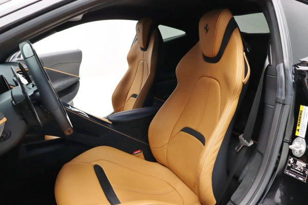 Foto do veiculo FERRARI ROMA 