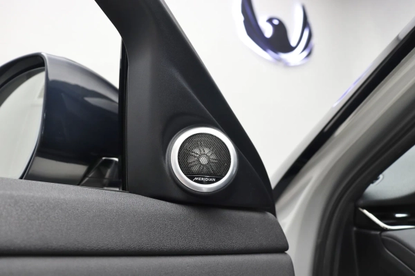 Foto do veiculo LAND ROVER RANGE ROVER EVOQUE P250 SE R-DYNAMIC