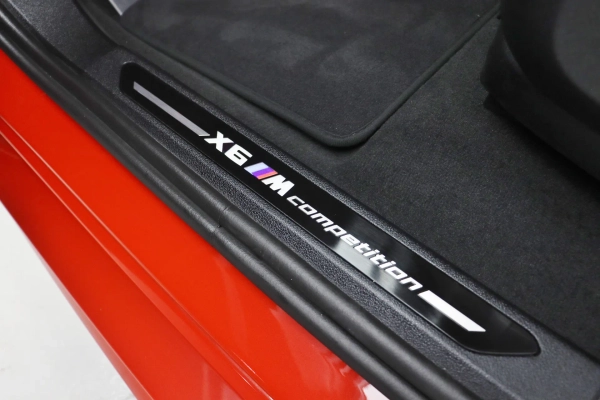 Foto do veiculo BMW X6 M COMPETITION