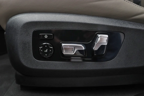 Foto do veiculo BMW X6 M COMPETITION