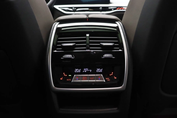 Foto do veiculo BMW X6 M COMPETITION