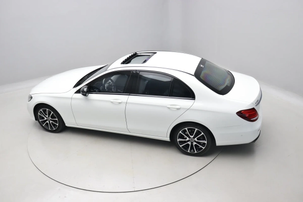 Foto do veiculo MERCEDES-BENZ E 250 AVANTGARDE